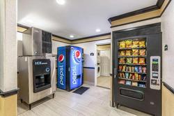 Quality Inn Suites Seaworld North