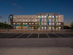 Tru by Hilton Kansas City Airport