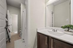 Luxurious 4 Bed Duplex Getaway!