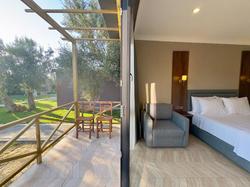 Gargaron Beach Hotel