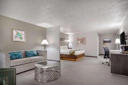 Quality Inn & Suites  (Carteville)