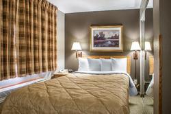 MainStay Suites Cedar Rapids