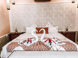 Riad Nelia Signature