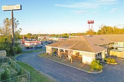 Brookville Inn OYO Dayton International Airport