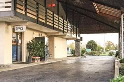 Brookville Inn OYO Dayton International Airport