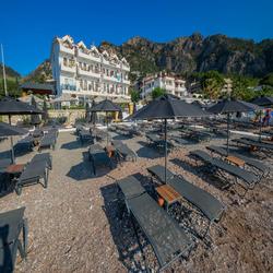 Diplomat Hotel