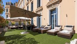 Villa Garden Palace
