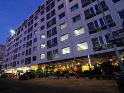 Centric Palace Hotel