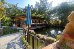 Viewdoi Art and Resort by ZUZU