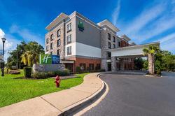 Holiday Inn Express Suites Lexington