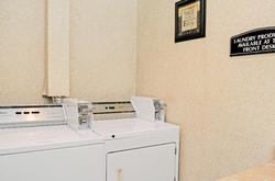 Comfort Inn & Suites Alameda at Albuquerque balloo