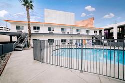 Siegel Suites Select - Convention Center