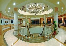 Alba Queen Hotel