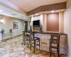 Comfort Suites Arlington - Entertainment District