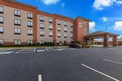 Comfort Suites East Broad at 270