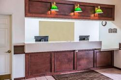 Quality Inn & Suites Dixon near I-88