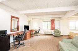 Days Inn by Wyndham Columbia I-70