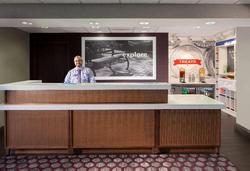 Hampton Inn & Suites Columbus-Easton Area