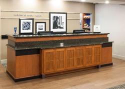 Hampton Inn & Suites Cedar Rapids North