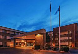 Clarion Pointe OKC Airport
