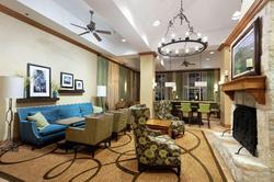 Hampton Inn & Suites Austin-Airport