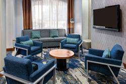 Hampton Inn & Suites Kansas City-Country ClubPlaza