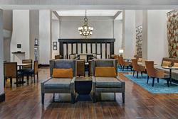 Hampton Inn & Suites Augusta West