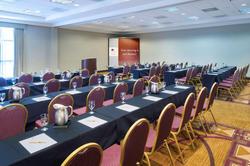 DoubleTree by Hilton Milwaukee - Brookfiel