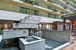 Embassy Suites by Hilton Minneapolis Airport
