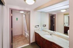 Hampton Inn & Suites Arlington Crystal City DCA