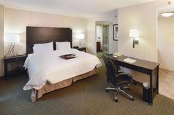 Hampton Inn & Suites Arlington Crystal City DCA