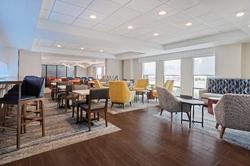 Holiday Inn Express & Suites Cincinnati Riverfront
