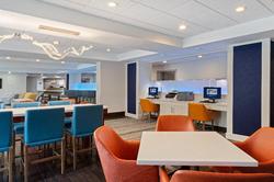 Holiday Inn Express & Suites Cincinnati Riverfront