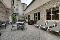 Hampton Inn & Suites Chicago Aurora