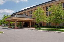 Larkspur Landing Select - Ann Arbor