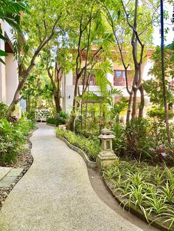 Le Murraya Resort