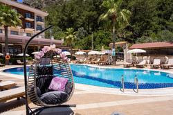 Meril Hotel