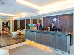 Kingston Suites