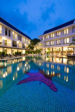 Sawaddi Patong Resort & Spa by Tolani