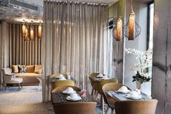 Hotel Eiffel Segur