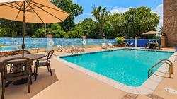 SureStay Plus Hotel by Best Western Baton Rouge