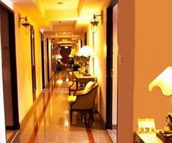 Diamond City Hotel