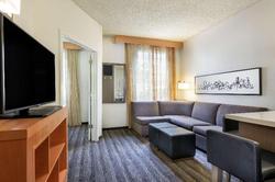 Hyatt House Houston / Galleria