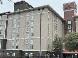 La Quinta Inn and Suites San Antonio Airport