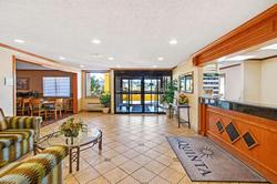 La Quinta Journal Center