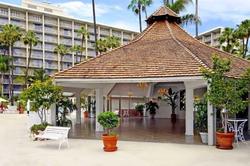 Town And Country Resort Hotel