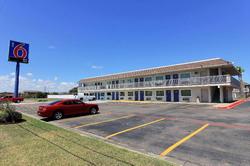 Motel 6-Corpus Christi East / N. Padre