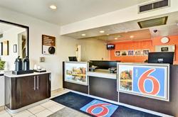 Motel 6 Pittsburgh Crafton