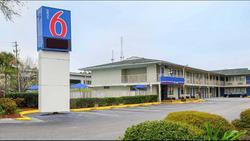 West Ashley Inn