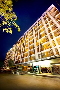 Ashlee HUB Hotel